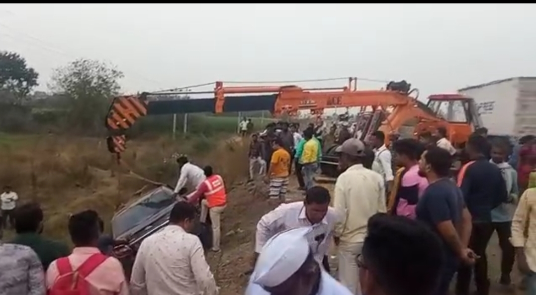 himachal-pradesh-car-accident-in-vijayapura