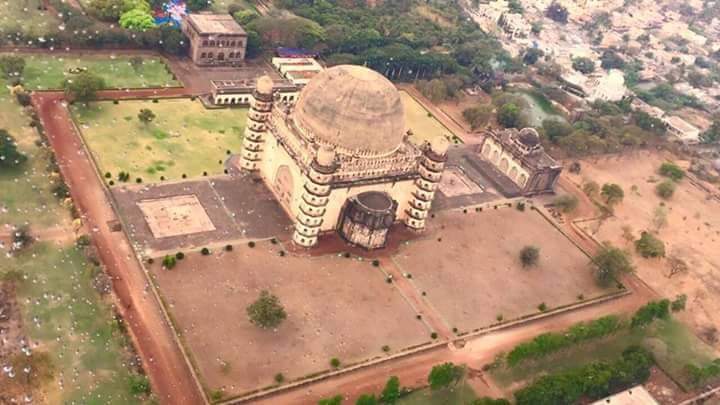 ಗುಮ್ಮಟನಗರಿಯಲ್ಲಿ ಭೀಕರ ಅಪಘಾತ | ಇಬ್ಬರ ಸಾವು