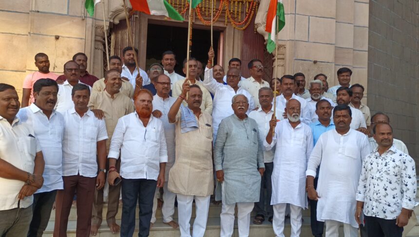 ಭಾರತೀಯ ವೀರ ಸೈನಿಕರಿಗೆ ಮತ್ತುಷ್ಟು ಶಕ್ತಿ, ಆತ್ಮ ಸ್ತೆöÊರ್ಯ ಪ್ರಾಪ್ತಿಯಾಗಲು ಬಿಜೆಪಿಯಿಂದ ವಿಶೇಷ ಪೂಜೆ