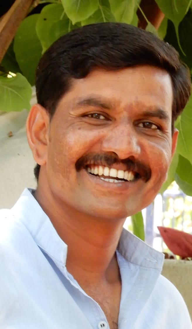 ಏಷ್ಯಾನೆಟ್ ಸುವರ್ಣ ನ್ಯೂಸ್ ಕ್ಯಾಮರಾಮೆನ್ ಅಪ್ಪು ಚಿನಗುಂಡಿಗೆ ಉತ್ತಮ ಛಾಯಾಗ್ರಾಹಕ ಪ್ರಶಸ್ತಿ..!*