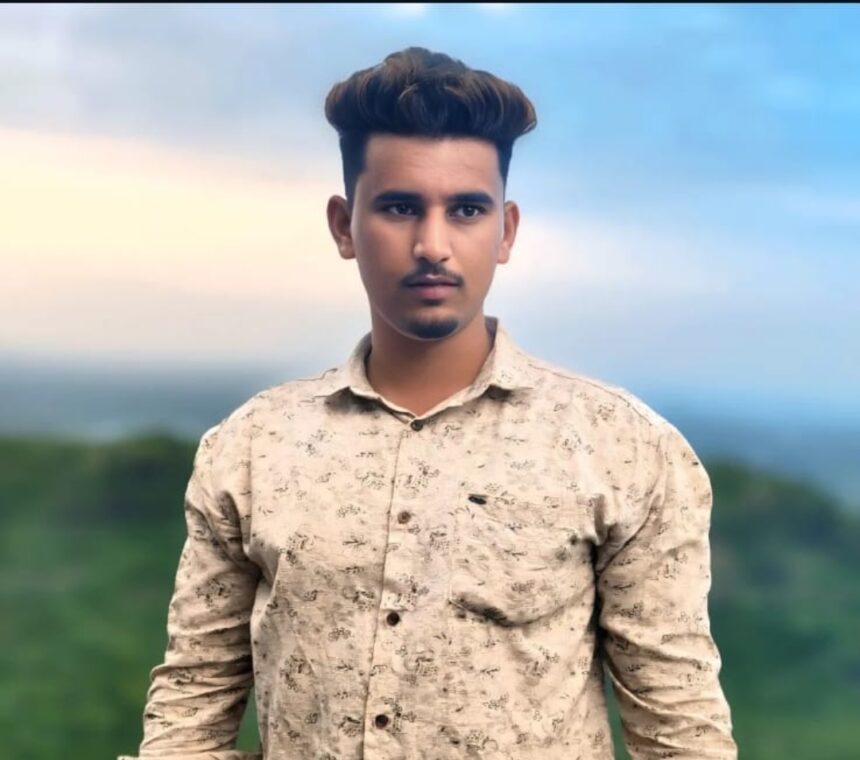 ವಿಜಯಪುರದಲ್ಲಿ ಯುವಕನ ನಿಗೂಢ ಹತ್ಯೆ…? ವಿಜಯಪುರದಲ್ಲಿ ಯುವಕನ ನಿಗೂಢ ಹತ್ಯೆ…?