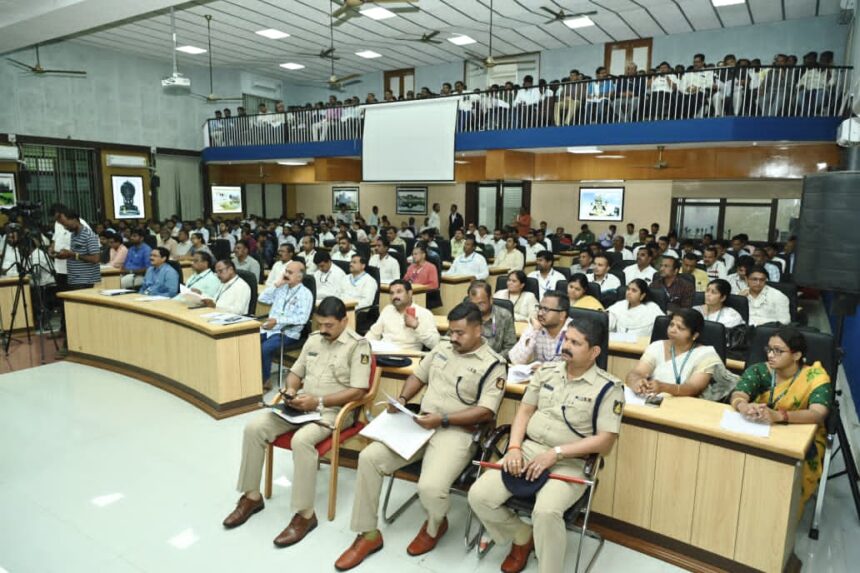 ಜಿಲ್ಲೆಯ ಬ್ಯಾಂಕ್-ಹಣಕಾಸು ಸಂಸ್ಥೆಗಳು ಅಗತ್ಯ ಭದ್ರತಾ ವ್ಯವಸ್ಥೆ ಕೈಗೊಳ್ಳಲು ಸೂಚನೆ