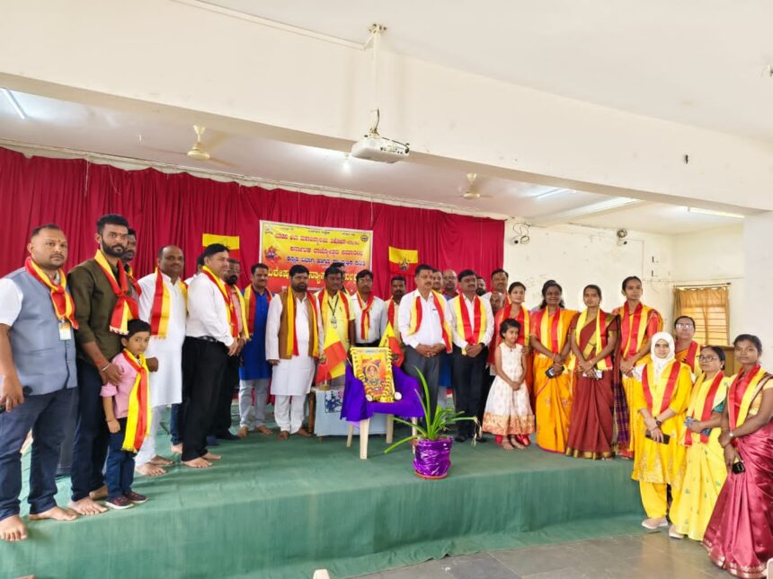 ಕನ್ನಡದ ನೆಲದಲ್ಲಿಯೇ ಕನ್ನಡದ ಉಳಿವಿಗಾಗಿ ಸಂಘಟನೆಗಳ ಹುಟ್ಟು ತೀರಾ ದುರದೃಷ್ಟಕರ: ಸುರೇಶ ಜತ್ತಿ ಕನ್ನಡದ ನೆಲದಲ್ಲಿಯೇ ಕನ್ನಡದ ಉಳಿವಿಗಾಗಿ ಸಂಘಟನೆಗಳ ಹುಟ್ಟು ತೀರಾ ದುರದೃಷ್ಟಕರ: ಸುರೇಶ ಜತ್ತಿ